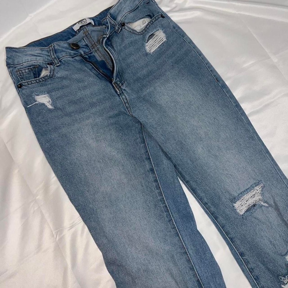 BBJ Los Angeles Women's Jeans Size 3 26 Blue Denim Distressed Wide Leg Flare